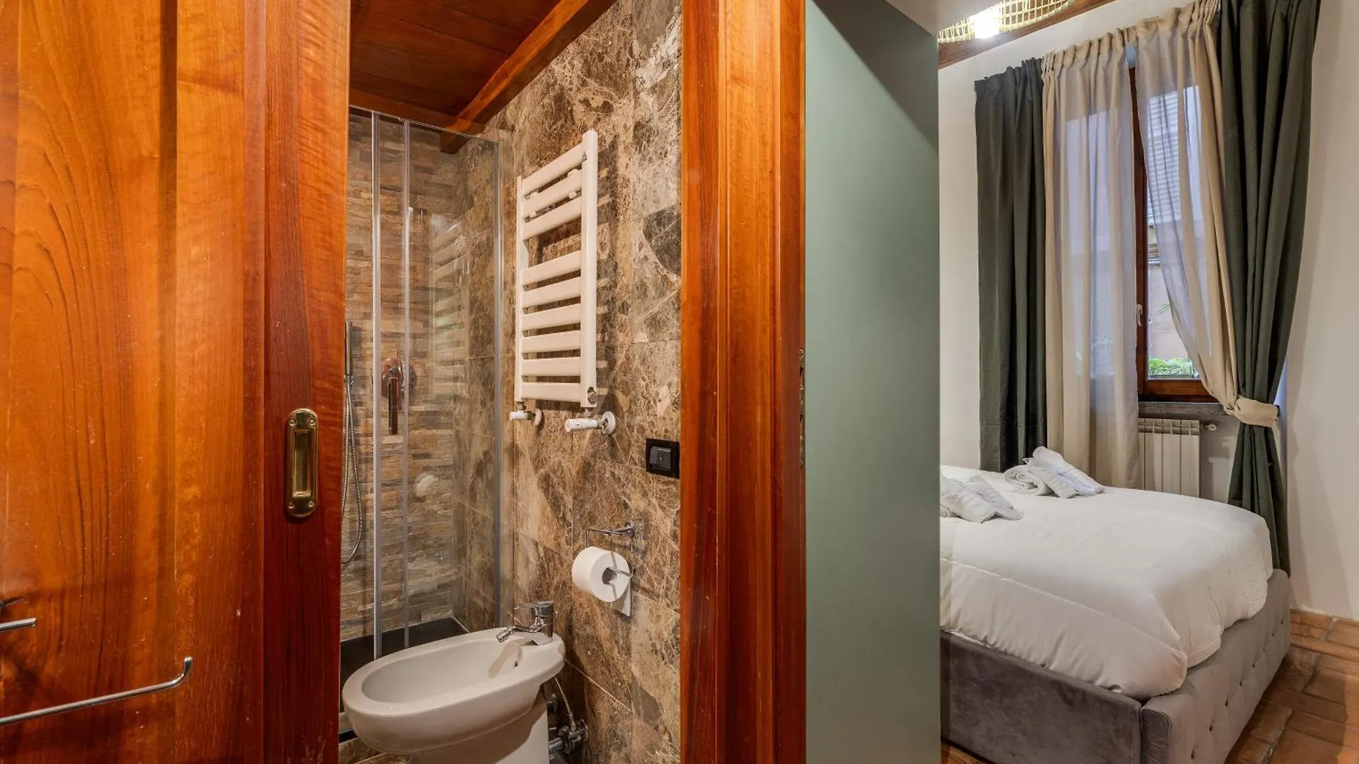 Fico Giallo - Piazza Navona Apartment Rom